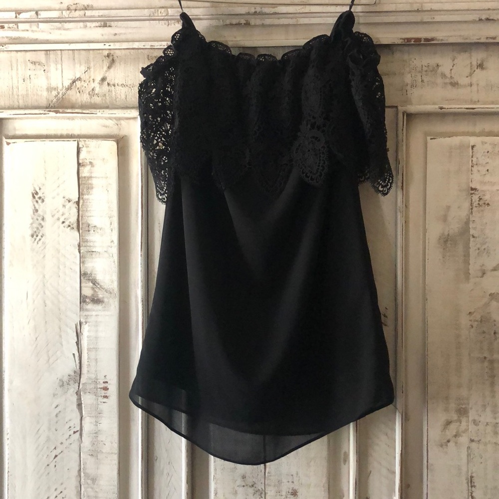💋 Vici Lace Off Shoulder Little Black Dress 💋